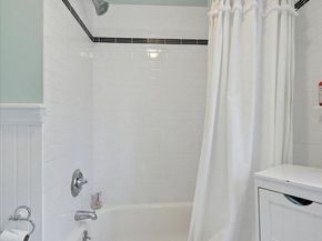 4 W Possum Hollow Road, Rose Valley PA 19086