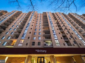 4500 S Four Mile Run Drive 710, Arlington VA 22204