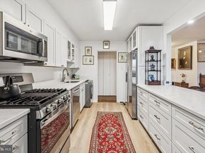 2401 Pennsylvania Avenue 3B21, Philadelphia PA 19130