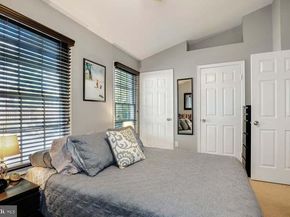 5008 9TH Street S, Arlington VA 22204