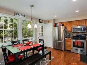 5008 9TH Street S, Arlington VA 22204