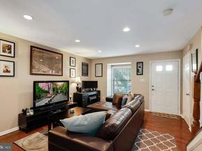 5008 9TH Street S, Arlington VA 22204