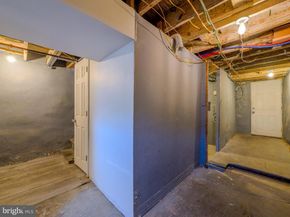 81 Hartley Road, Lansdowne PA 19050