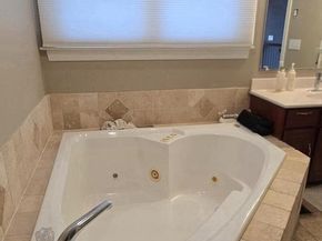 1008 N 3rd Street, Philadelphia PA 19123