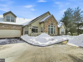 61 Legacy Oaks Drive, Richboro PA 18954