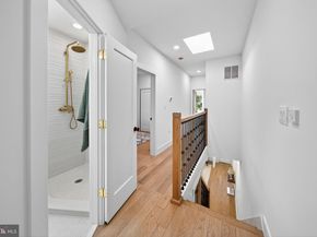 919 F Street NE, Washington DC 20002
