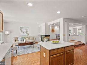 2709 Baronhurst Drive, Vienna VA 22181