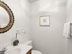 2709 Baronhurst Drive, Vienna VA 22181