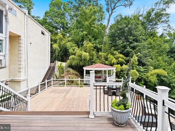 1351 Bobarn Drive, Penn Valley PA 19072