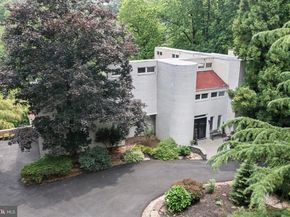 1351 Bobarn Drive, Penn Valley PA 19072