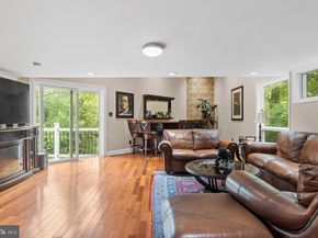 1351 Bobarn Drive, Penn Valley PA 19072