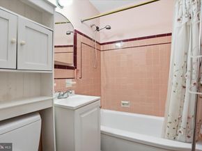 1008 E Cheltenham Avenue, Philadelphia PA 19124