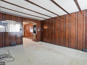 1008 E Cheltenham Avenue, Philadelphia PA 19124