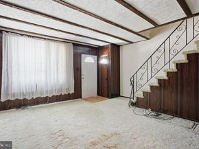 1008 E Cheltenham Avenue, Philadelphia PA 19124