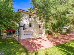 6161 Hardy Drive, Mclean VA 22101