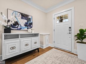 1742 L Street NE, Washington DC 20002
