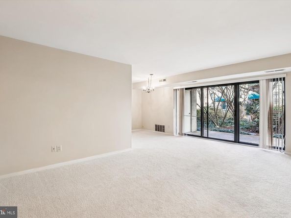 6147 Leesburg Pike 107, Falls Church VA 22041