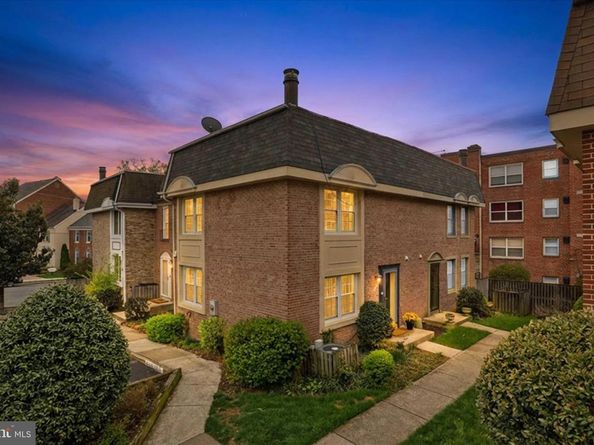 1306 Chetworth Court, Alexandria VA 22314