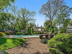 1411 Malcolm Drive, Dresher PA 19025