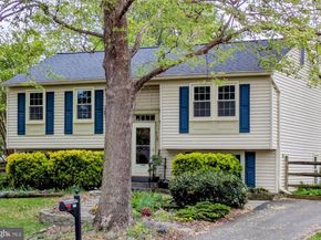 515 Worchester Street, Herndon VA 20170