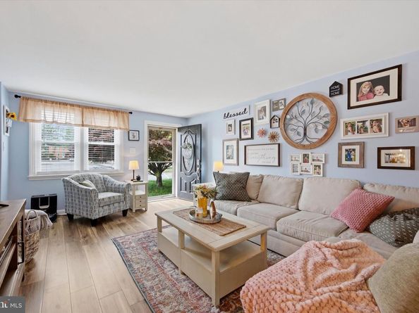 231 N Bishop Avenue, Clifton Heights PA 19018