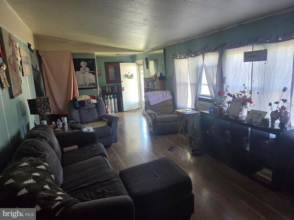 3072 Chandler Drive, Morrisville PA 19067