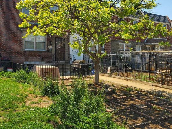 676 Mayfair Street, Philadelphia PA 19120
