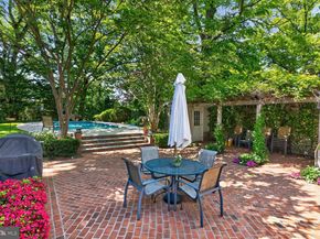 2260 48TH Street NW, Washington DC 20007
