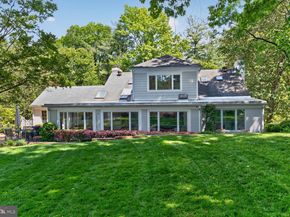 2260 48TH Street NW, Washington DC 20007