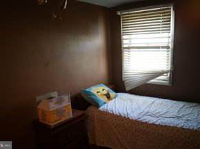735 Grant Road, Folcroft PA 19032