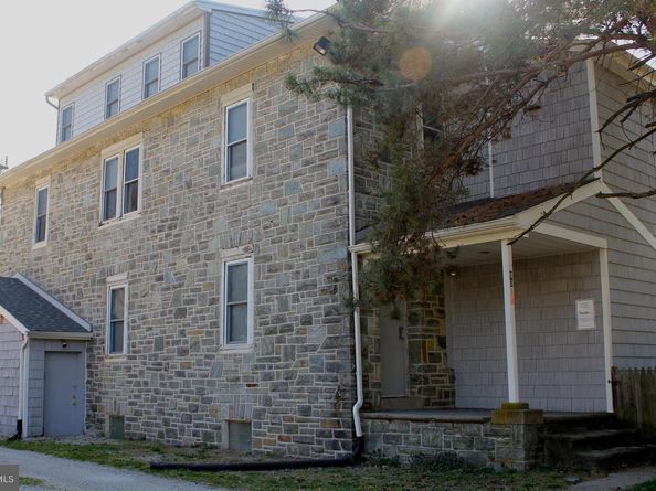 90 W Central Avenue, Paoli PA 19301