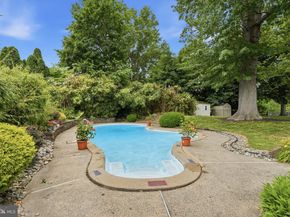 830 Davisville Road, Warminster PA 18974