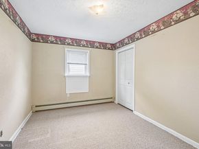 12209 Thornton Road, Philadelphia PA 19154