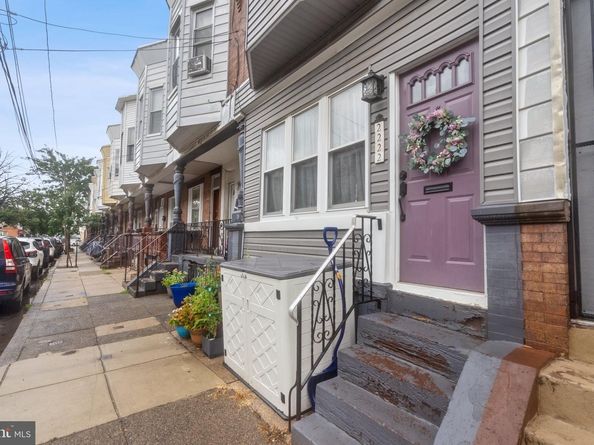 2222 S Hemberger Street, Philadelphia PA 19145