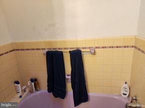 5621 N 20TH Street, Philadelphia PA 19144