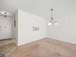 1901 John F Kennedy Boulevard 913, Philadelphia PA 19103