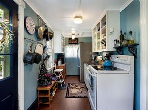 51 Hillside Avenue, Doylestown PA 18901