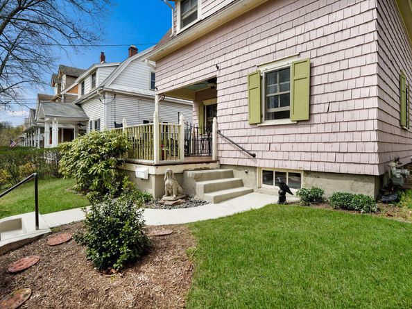 51 Hillside Avenue, Doylestown PA 18901