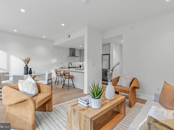 635 N 7TH Street B1B, Philadelphia PA 19123