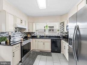 842 Alexander Avenue, Drexel Hill PA 19026