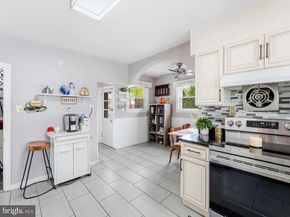 842 Alexander Avenue, Drexel Hill PA 19026