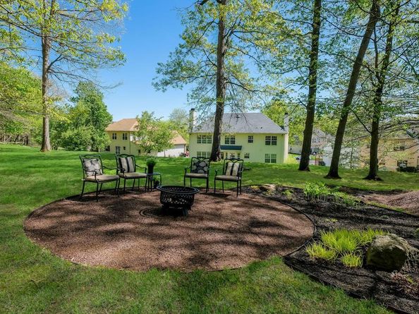 135 Equestrian Drive, New Hope PA 18938
