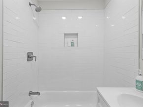 1615 Q Street NW T1, Washington DC 20009