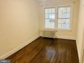 1518 Isherwood Street NE, Washington DC 20002