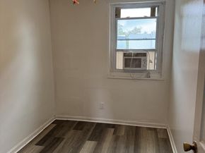 927 Grant Road, Folcroft PA 19032