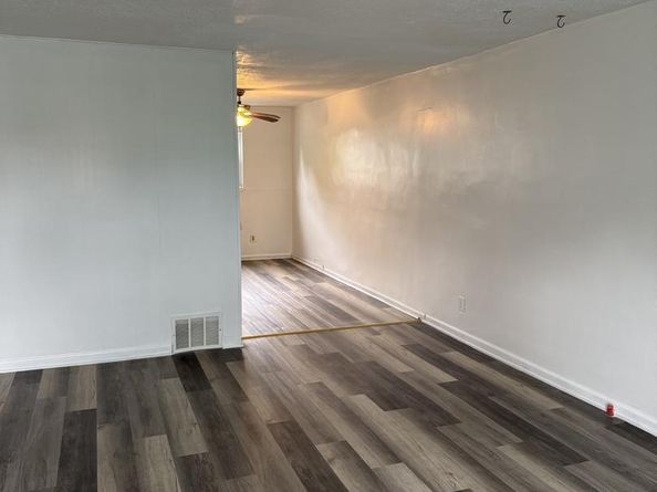 927 Grant Road, Folcroft PA 19032