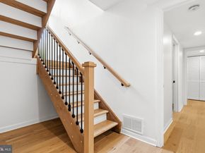 203 Audreys Court SE, Vienna VA 22180