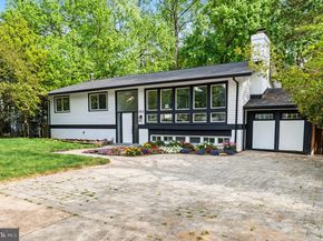 203 Audreys Court SE, Vienna VA 22180