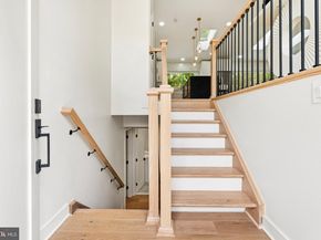 203 Audreys Court SE, Vienna VA 22180