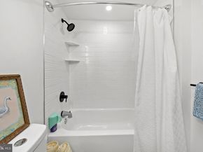 510 Poplar Street, Philadelphia PA 19123